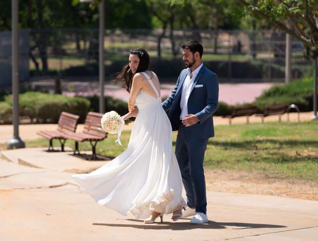 נענעליֹֹ_ארו_נעלי_כלה_נעלי_פלטפורמה_לכלה_נעלי_כלה_נעלי_כלות_פלטפורמה_עקב_נוח_כלה_נעלי_ערב_לבן_זהב_כסוף_ניוד_אירועים_חינה_חנות_נעליים_בהתאמה_אישית_עקב_נמוך_עקב_בינוני_עקב_גבוה_נעליים_נשים_דיזנגוף_תל_אביב_נעלי_ארו_aro_bridal_shoes_hells_bride_shoesלי כלה ארו נעלי כלה נוחות